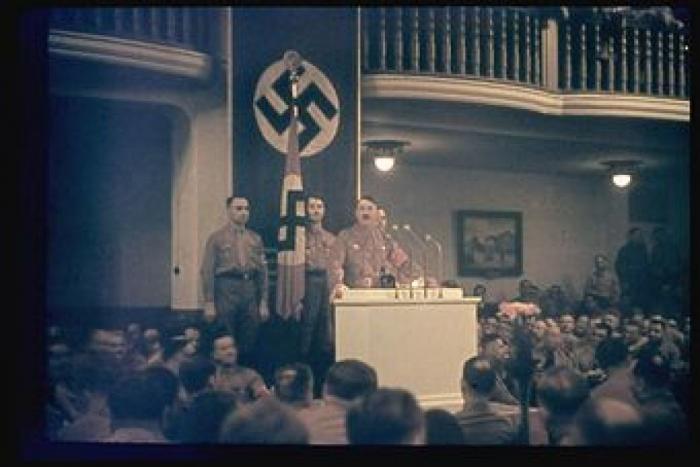 Amazon retoca el icono de su app tras las comparaciones con Hitler