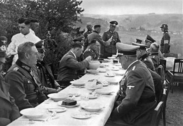 Amazon retoca el icono de su app tras las comparaciones con Hitler