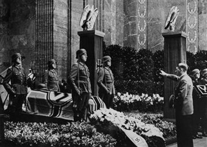 Amazon retoca el icono de su app tras las comparaciones con Hitler