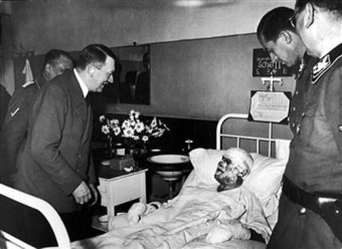 Amazon retoca el icono de su app tras las comparaciones con Hitler