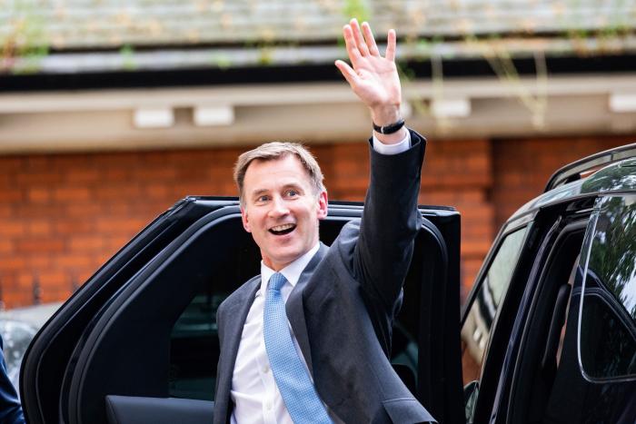 Jeremy Hunt, el político calmado frente al 'trumpismo' de Boris Johnson