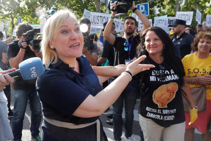 “Busco a mi gemelo”: la lucha de una familia por descubrir si su hermano fue un bebé robado