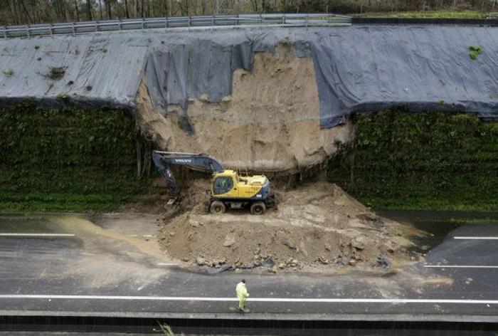 El mensaje de una reportera tras equivocarse en un directo que no deja de recibir aplausos