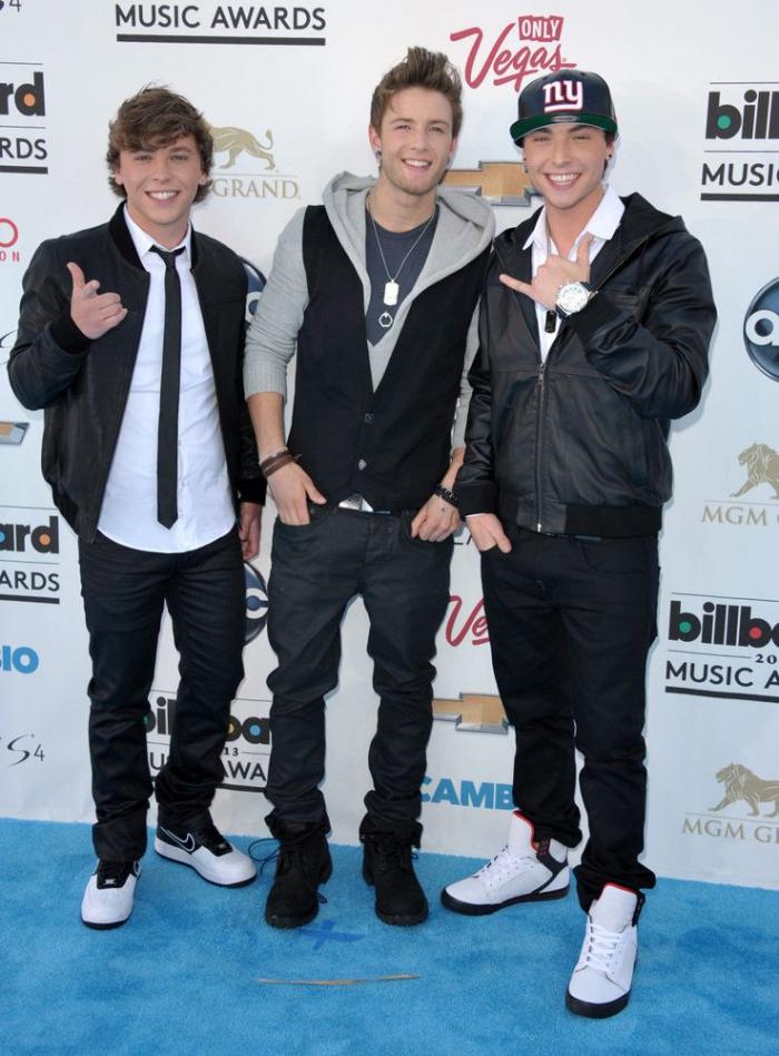 Premios Billboard 2013: alfombra roja con vestidos de escotes rarunos y Madonna sin pantalones (FOTOS)