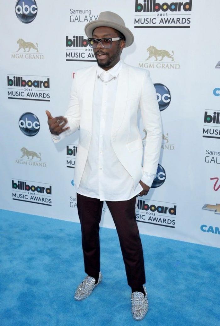 Premios Billboard 2013: alfombra roja con vestidos de escotes rarunos y Madonna sin pantalones (FOTOS)