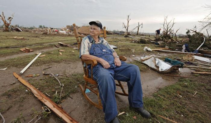 El tornado de Oklahoma deja decenas de muertos