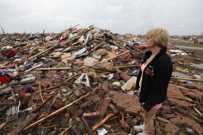 El tornado de Oklahoma deja decenas de muertos