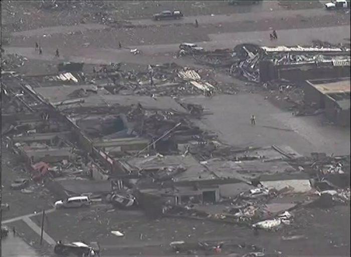 El tornado de Oklahoma deja decenas de muertos