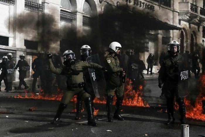 La cúpula de Amanecer Dorado entra en prisión