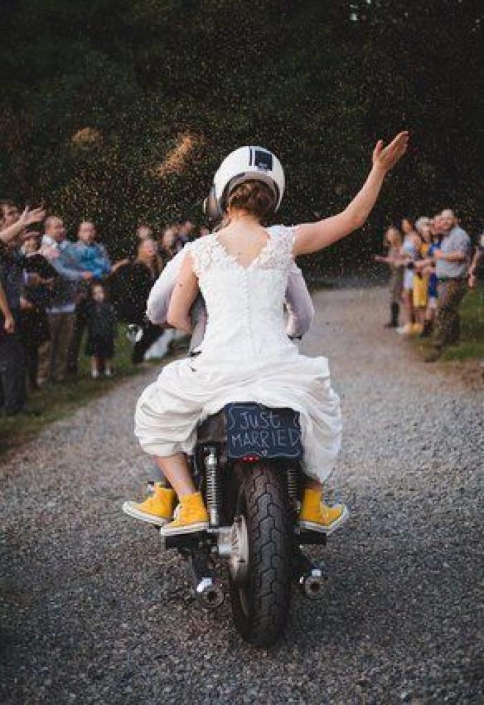 20 fotos que resumen perfectamente cómo es el final de una boda