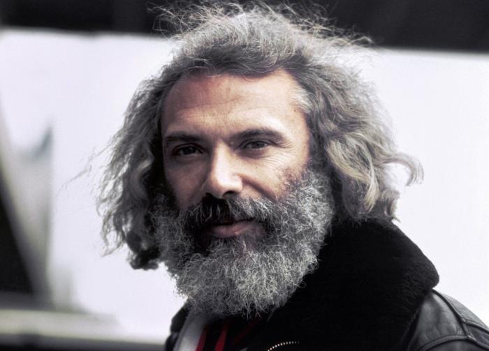 Georges Moustaki muere: el cantautor francés ha muerto a los 79 años (FOTOS, VÍDEOS)