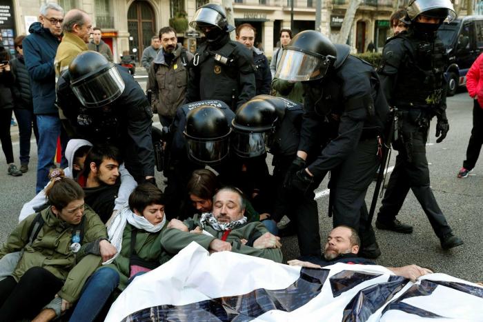 Los presos varones del 'procés' harán noche en la prisión de Zuera (Zaragoza)