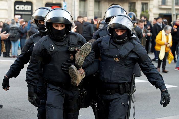 Los presos varones del 'procés' harán noche en la prisión de Zuera (Zaragoza)