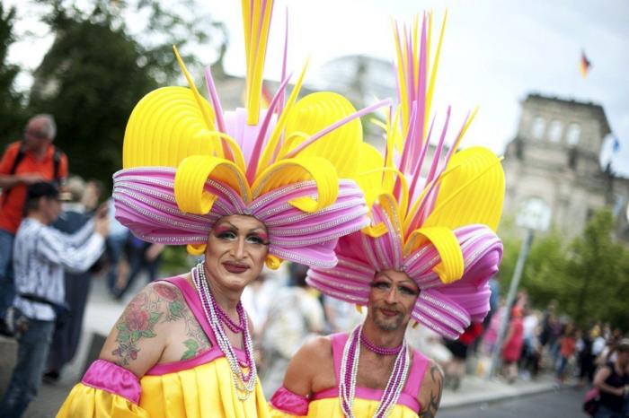 Mi hijo tiene tres años y ya le estoy explicando la importancia del Orgullo