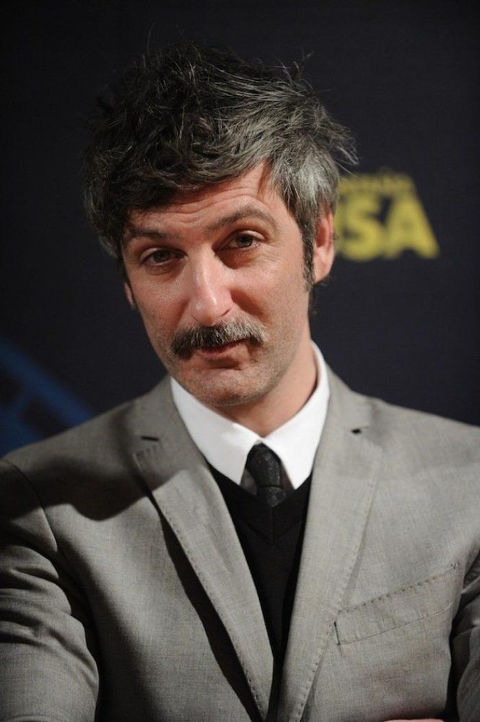 Bradley Cooper cambia de 'look' y no le queda nada bien