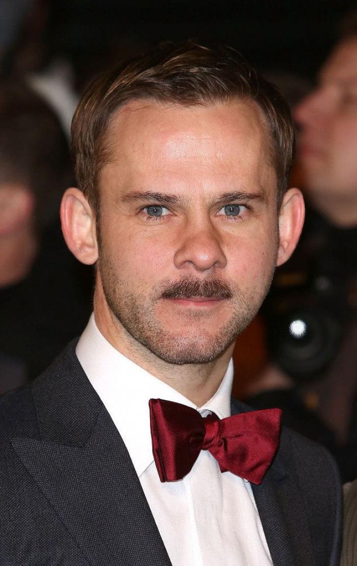 Bradley Cooper cambia de 'look' y no le queda nada bien