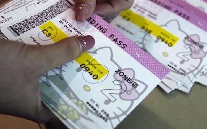 Así ha tenido que ir una mujer con discapacidad al baño de un avión: "Inaceptable"