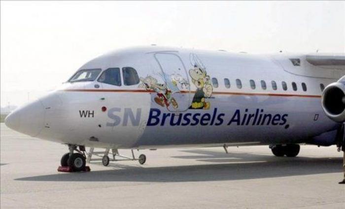 Así ha tenido que ir una mujer con discapacidad al baño de un avión: "Inaceptable"