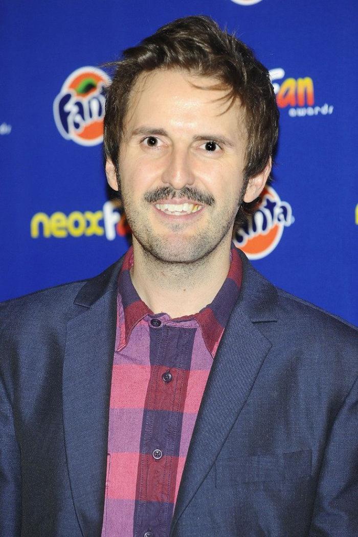 Bradley Cooper cambia de 'look' y no le queda nada bien