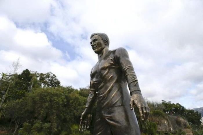 El increíble parecido entre Cristiano Ronaldo y su abuela