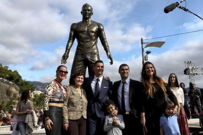 El increíble parecido entre Cristiano Ronaldo y su abuela