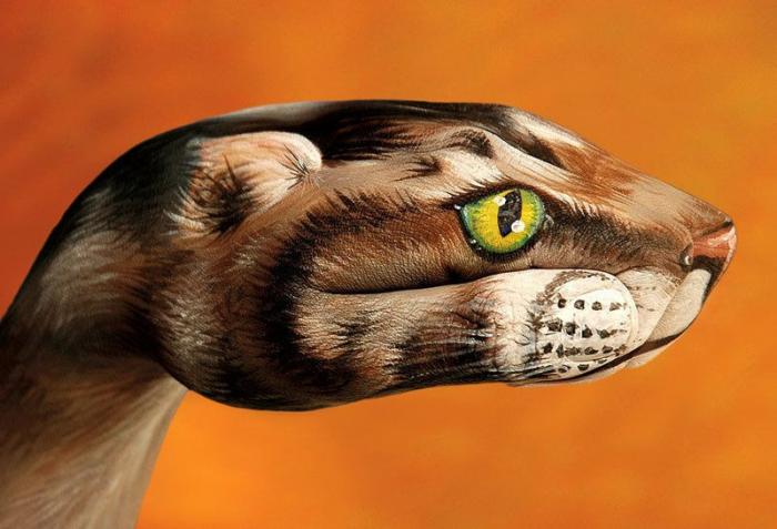 El arte de Claudia Sahuquillo para convertir la piel en lienzo