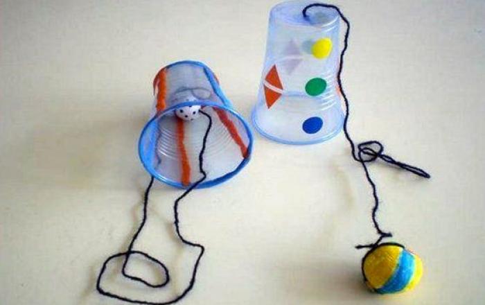 El mejor regalo para un bebé... siempre es el envoltorio (VÍDEO)