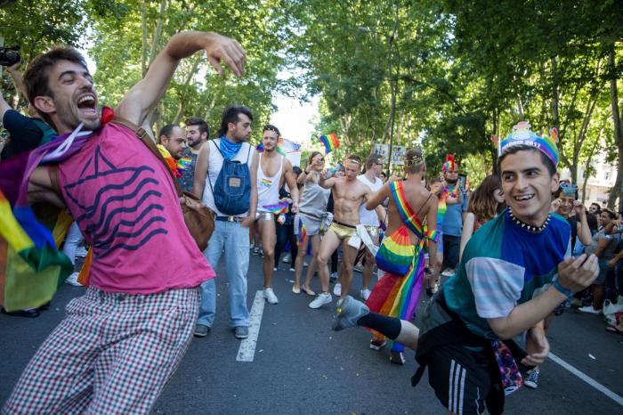 El 'paparazzi' Miguel Temprano estalla contra Carmena: "Han follado en media ciudad"