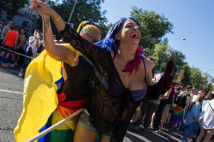 El 'paparazzi' Miguel Temprano estalla contra Carmena: "Han follado en media ciudad"