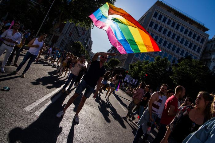 El 'paparazzi' Miguel Temprano estalla contra Carmena: "Han follado en media ciudad"