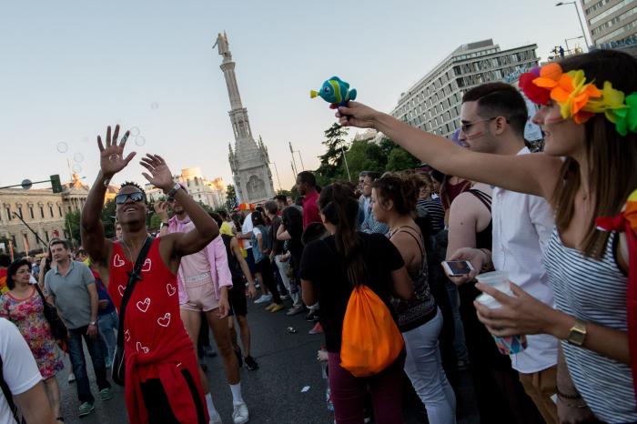 El 'paparazzi' Miguel Temprano estalla contra Carmena: "Han follado en media ciudad"