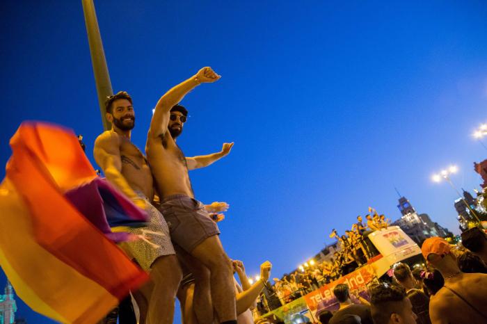 El 'paparazzi' Miguel Temprano estalla contra Carmena: "Han follado en media ciudad"