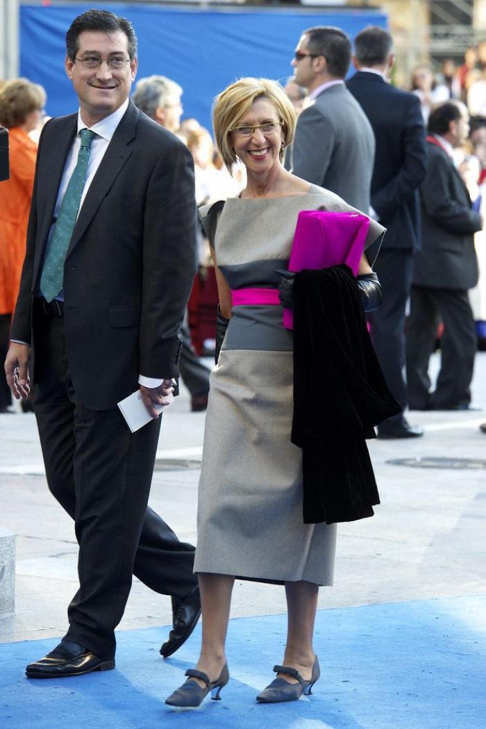 El tuit de Rosa Díez contra el PSOE de Pedro Sánchez que ya es viral