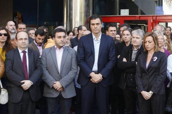 El mundo guarda silencio por París (VÍDEO)