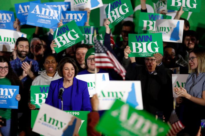 Así es Amy Klobuchar, la sorpresa demócrata en Nuevo Hampshire