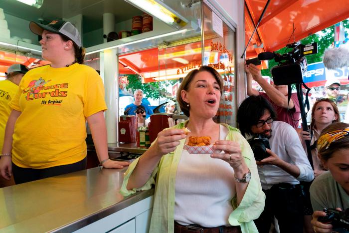 Así es Amy Klobuchar, la sorpresa demócrata en Nuevo Hampshire