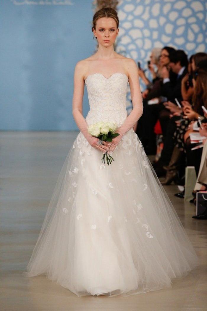 Regalar dinero en bodas: la novia que se quejó a una invitada por recibir "poco"