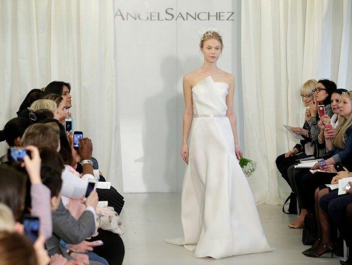 Regalar dinero en bodas: la novia que se quejó a una invitada por recibir "poco"