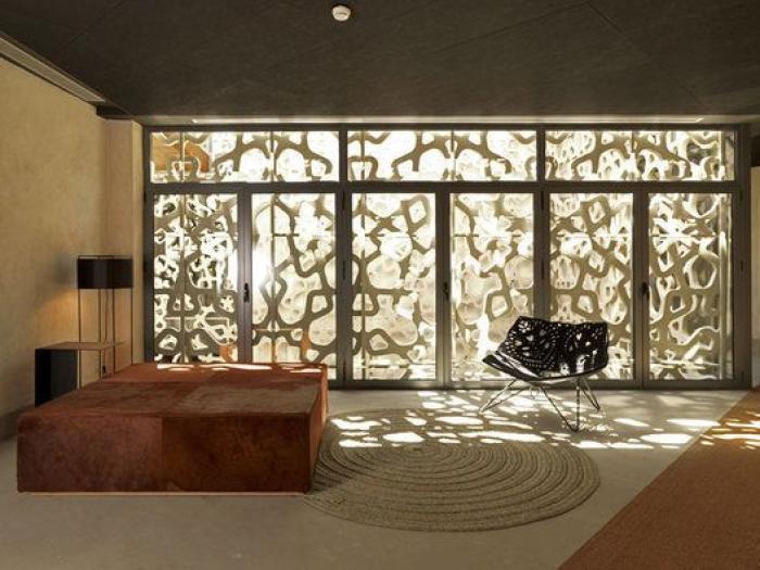 Mystique, el hotel en los acantilados de Caldera de Oia