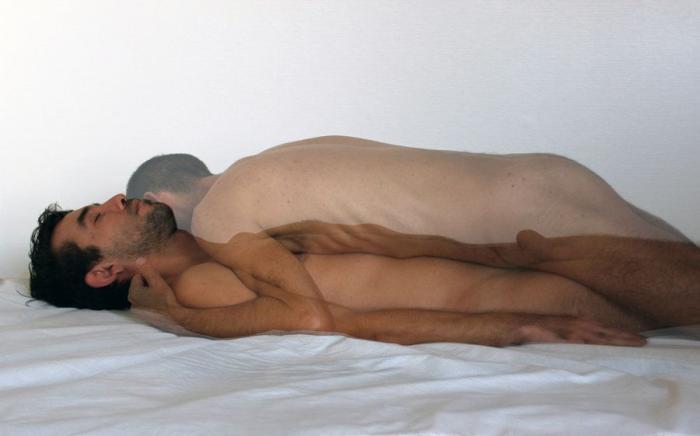 Casas sin armarios, cómo contar a tu familia que eres miembro del colectivo LGTBI