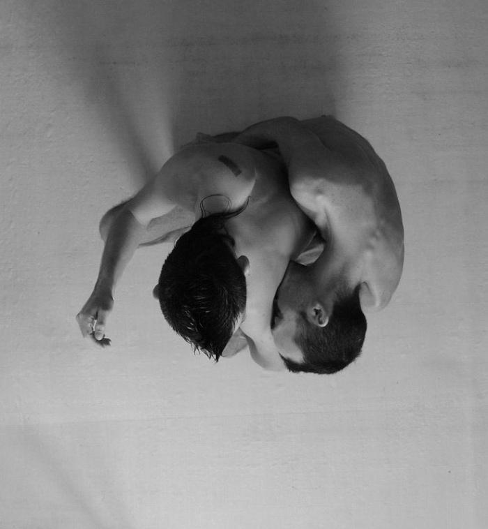 Casas sin armarios, cómo contar a tu familia que eres miembro del colectivo LGTBI