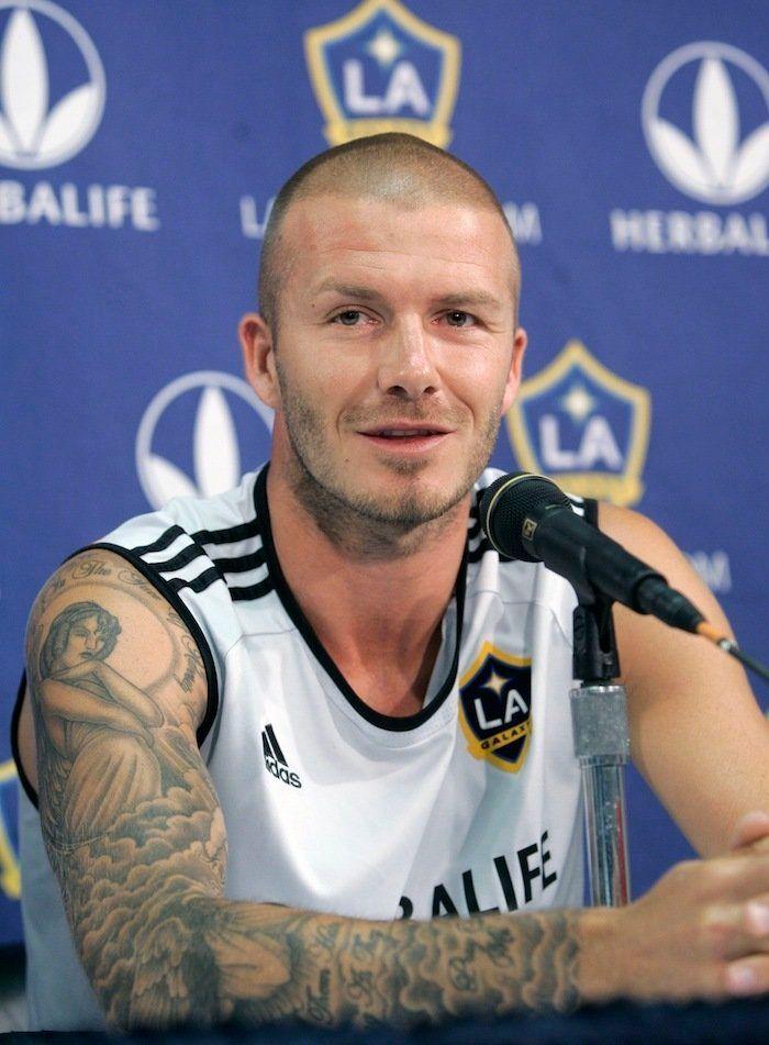 Victoria Beckham presume del nuevo tatuaje de su hijo