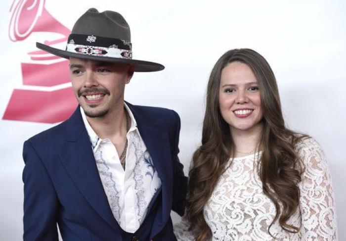 Grammy Latino 2015: la fiesta blanca en homenaje a Roberto Carlos