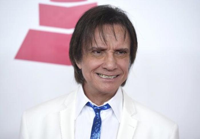 Grammy Latino 2015: la fiesta blanca en homenaje a Roberto Carlos