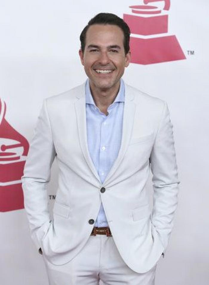 Grammy Latino 2015: la fiesta blanca en homenaje a Roberto Carlos