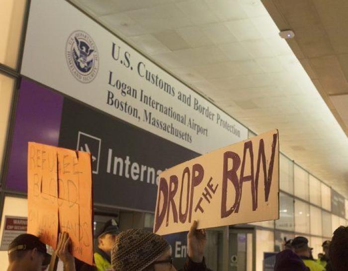 Siete razones por las que el veto de Trump a los refugiados es injusto, hipócrita y quizá ilegal