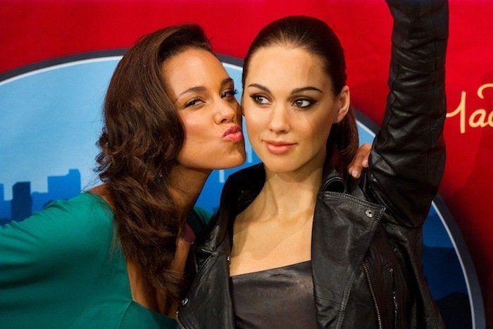 La prueba de que Taylor Swift es tan guapa que parece irreal: ¿cuál es de cera y cuál de verdad? (FOTOS)