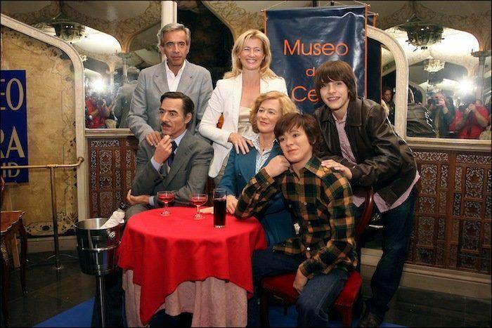 La prueba de que Taylor Swift es tan guapa que parece irreal: ¿cuál es de cera y cuál de verdad? (FOTOS)