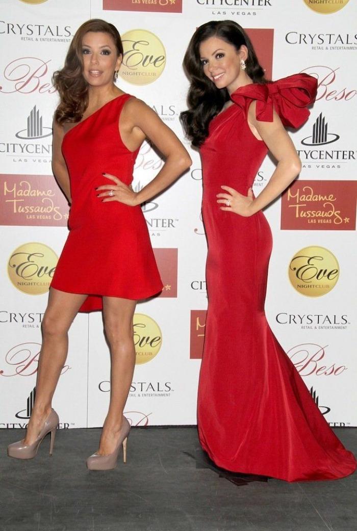 La prueba de que Taylor Swift es tan guapa que parece irreal: ¿cuál es de cera y cuál de verdad? (FOTOS)