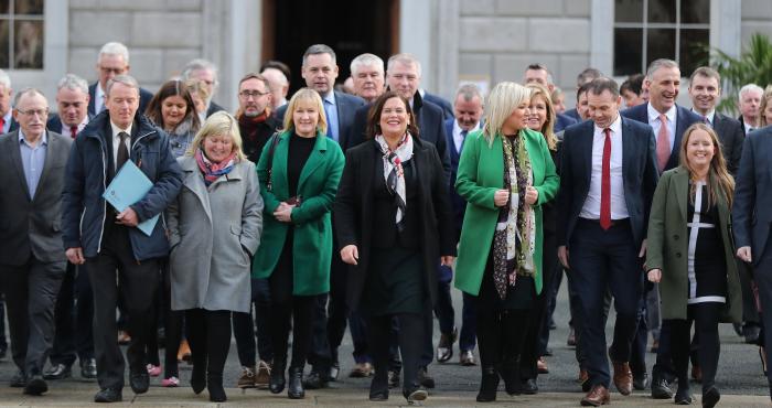 Irlanda quiere quitar las restricciones por el covid